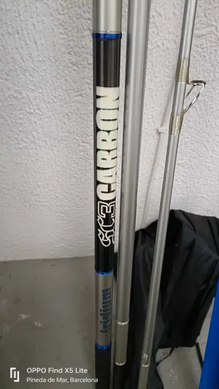 2 cañas de Surfcasting más todos sus complementos