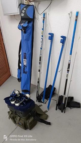 2 cañas de Surfcasting más todos sus complementos