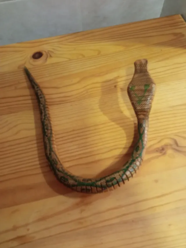 Figura Cobra Madera Vintage