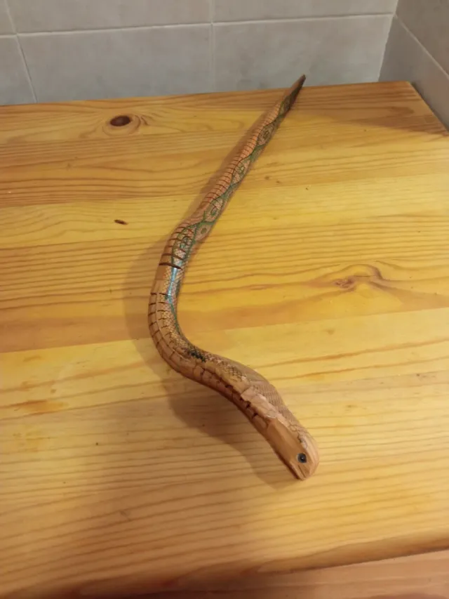 Figura Cobra Madera Vintage