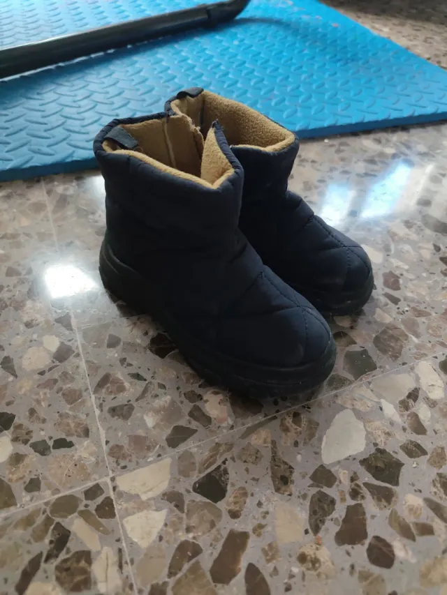 Botas invierno niña Zara Talla 26