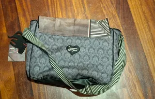 Nancy Deportista con Bicicleta y Accesorios