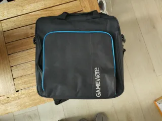 Funda Gameware para PS4