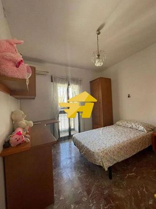 Casa adosada en alquiler en Campo de la Verdad - Miraflores en Córdoba