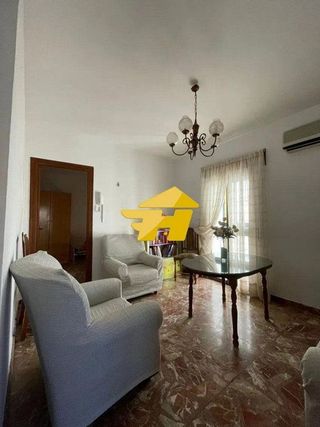 Casa adosada en alquiler en Campo de la Verdad - Miraflores en Córdoba