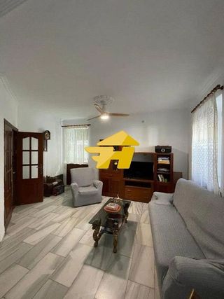 Casa adosada en alquiler en Campo de la Verdad - Miraflores en Córdoba