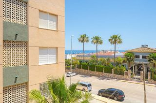 Piso en alquiler en Torrelamata - La Mata en Torrevieja