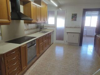 Piso en alquiler en Almansa