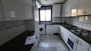 Piso en alquiler en Ciudad Jardín - Zoco en Córdoba