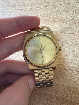 Reloj Nixon Time Teller Dorado