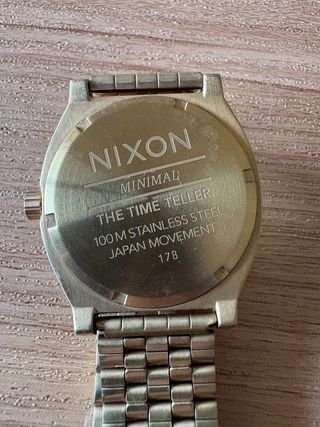 Reloj Nixon Time Teller Dorado