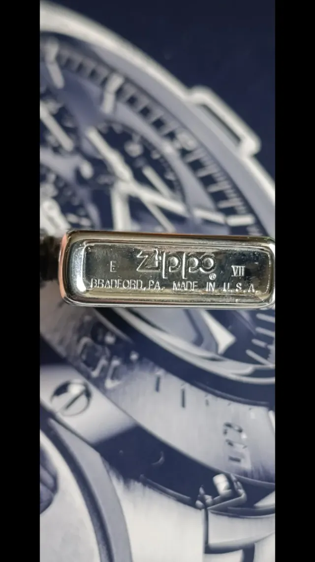 Zippo The Beatles danneggiato