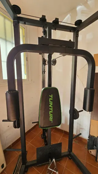 Tunturi SM80 Multipower Deluxe + banco UB60