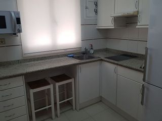 Piso en alquiler en Los Remedios en Sevilla