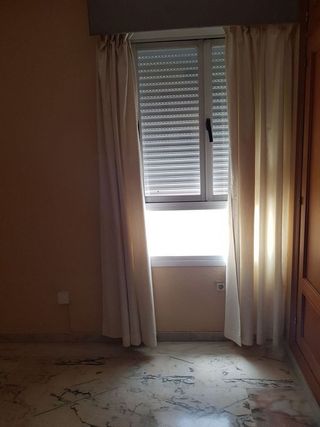 Piso en alquiler en Los Remedios en Sevilla