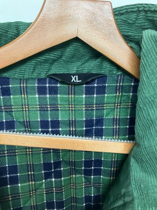 Abrigo verde Talla XL nuevo Parka normal plus.