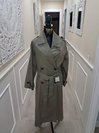 Gabardina verde oliva mujer