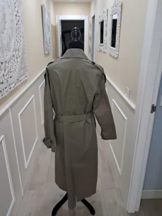 Gabardina verde oliva mujer