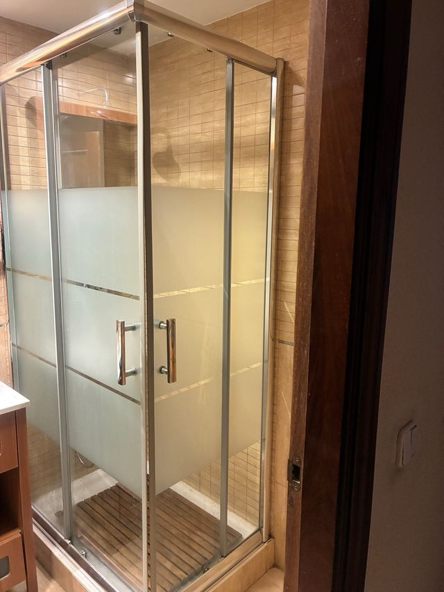 Mampara de ducha 1m x 70 cm de ancho 1,80 de alto