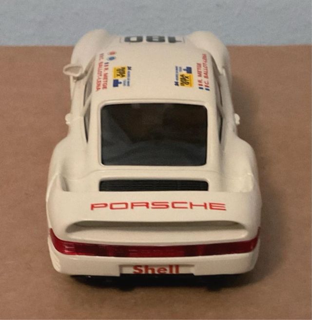 Scalextric Porsche 959