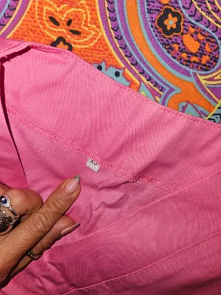 Uniforme estética rosa Talla 36 XS