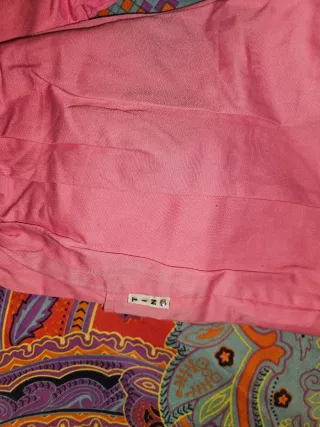 Uniforme estética rosa Talla 36 XS