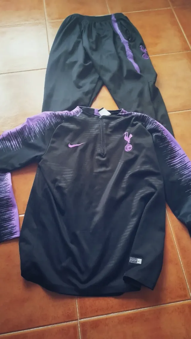 Chándal Tottenham Nike Talla L Negro/Morado
