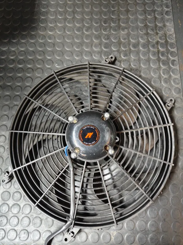 Electroventilador Mishimoto
