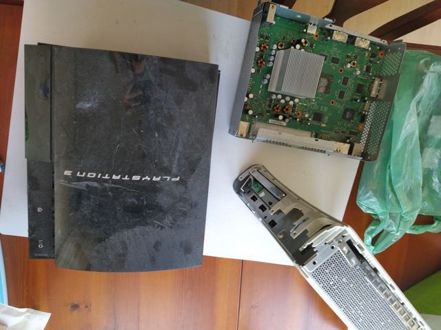 Lote Consolas PS3 y Xbox 360 para piezas.