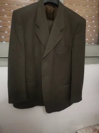 Traje de hombre marrón/verde oliva