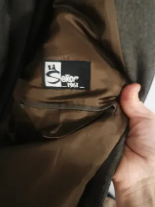 Traje de hombre marrón/verde oliva