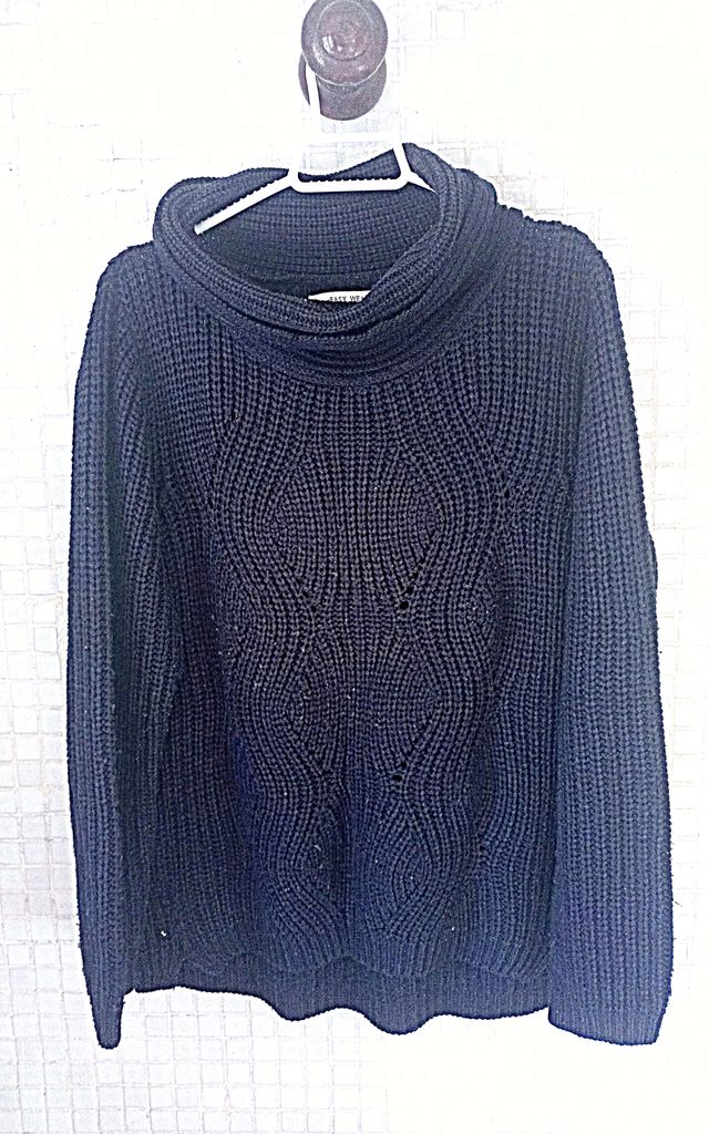 Suéter cuello vuelto T. 42