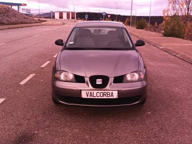 SEAT IBIZA