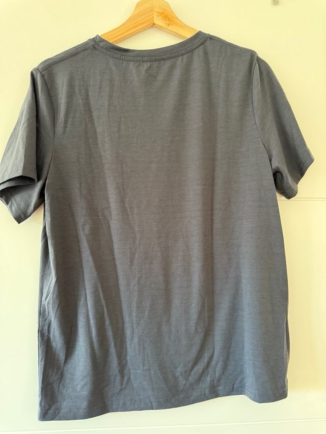 Camiseta SHEIN Mujer Talla M Estampado Nube