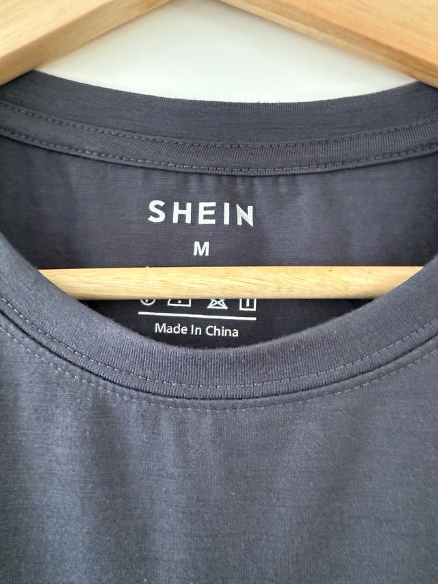 Camiseta SHEIN Mujer Talla M Estampado Nube