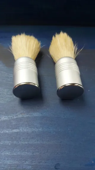 Set 2 brochas de afeitar plateadas