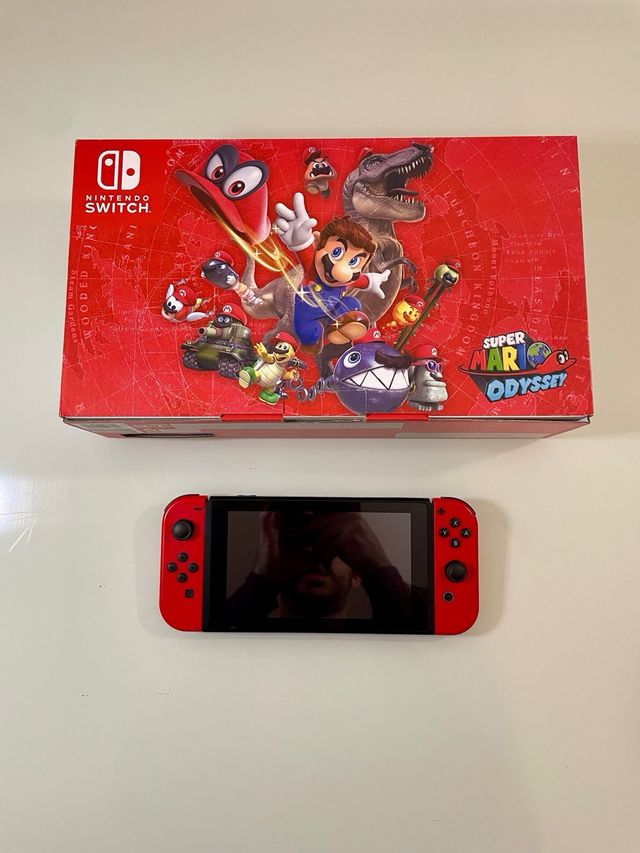 Nintendo Switch Mario Odyssey + Muchos JUEGOS