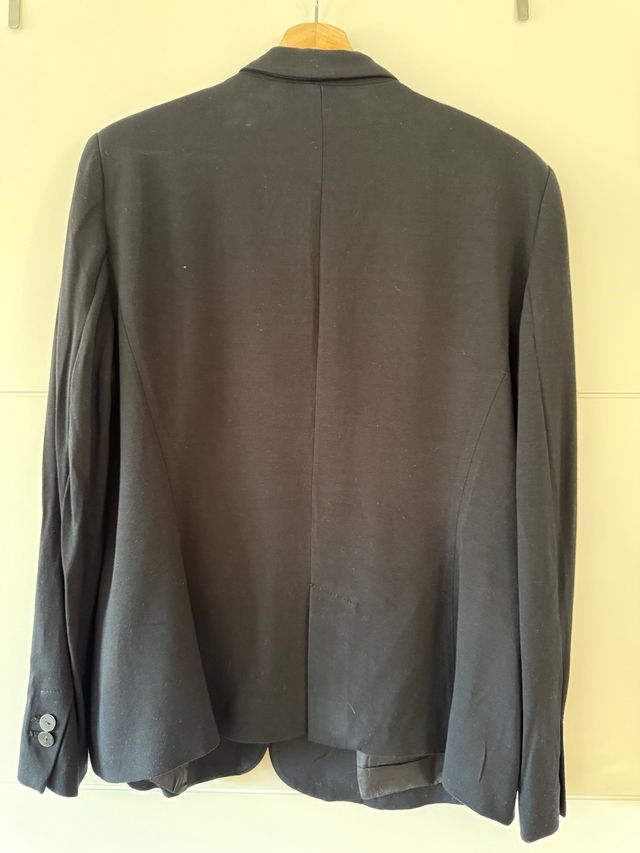 Blazer Zara Negra Abotonada