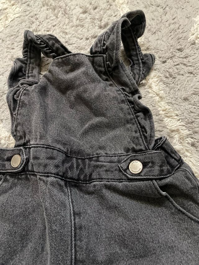 Peto vaquero gris ZARA niña 9-12 meses flores