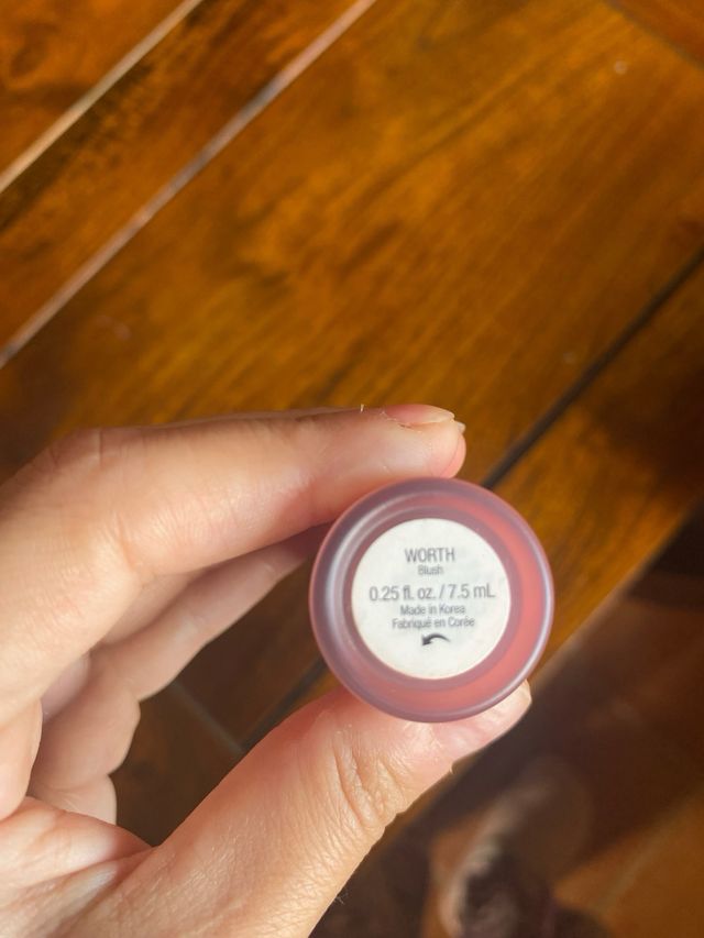 Colorete Rare Beauty tono Worth