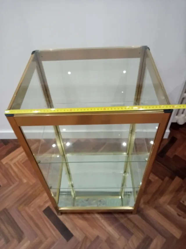 Vitrina expositora metálica