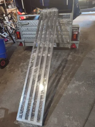 2 Rampas para remolque nuevas