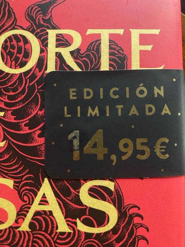 Una corte de rosas y espinas: Edición limitada ...
