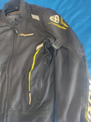 Chaqueta Moto Verano Hombre IXON Negra