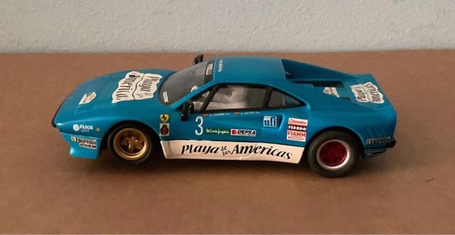 Scalextric Ferrari GTO Azul