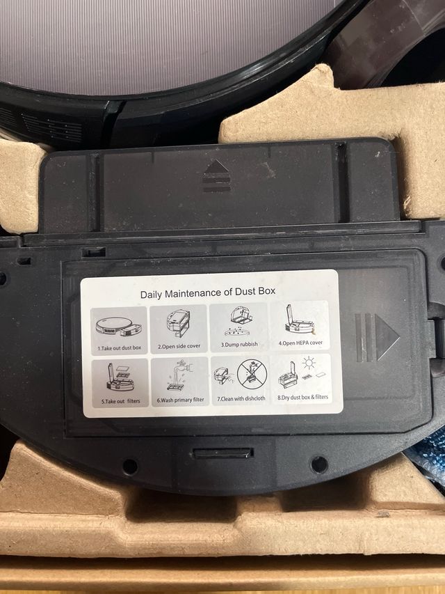 Robot aspirapolvere Roscenic