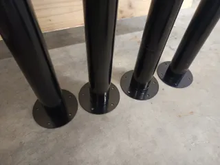 4 Patas Metálicas Negras para Mesa