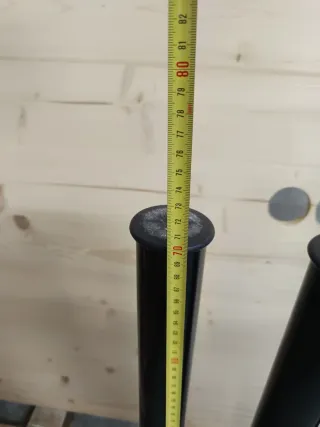 4 Patas Metálicas Negras para Mesa