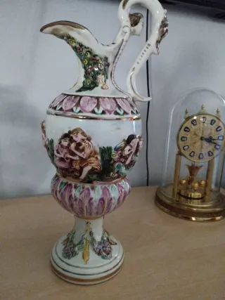 Ancora Capodimonte decorata