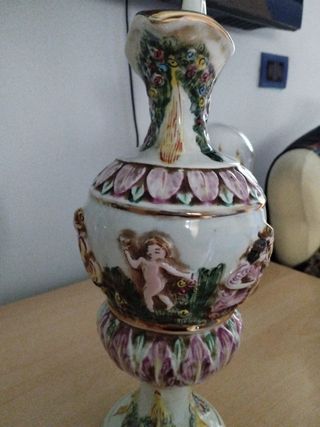 Ancora Capodimonte decorata